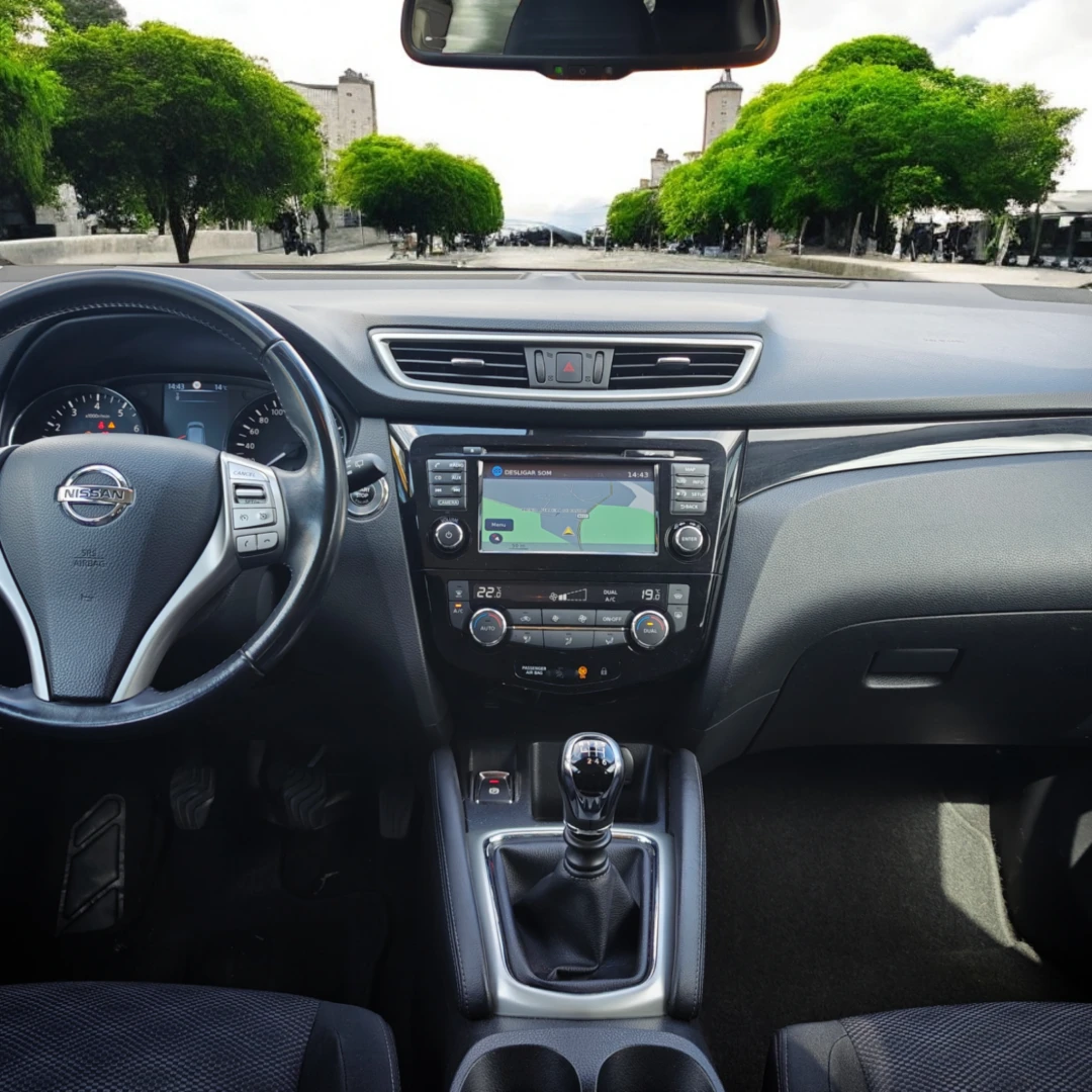 Nissan Qashqai 1.2 DIG-T N-Connecta 18