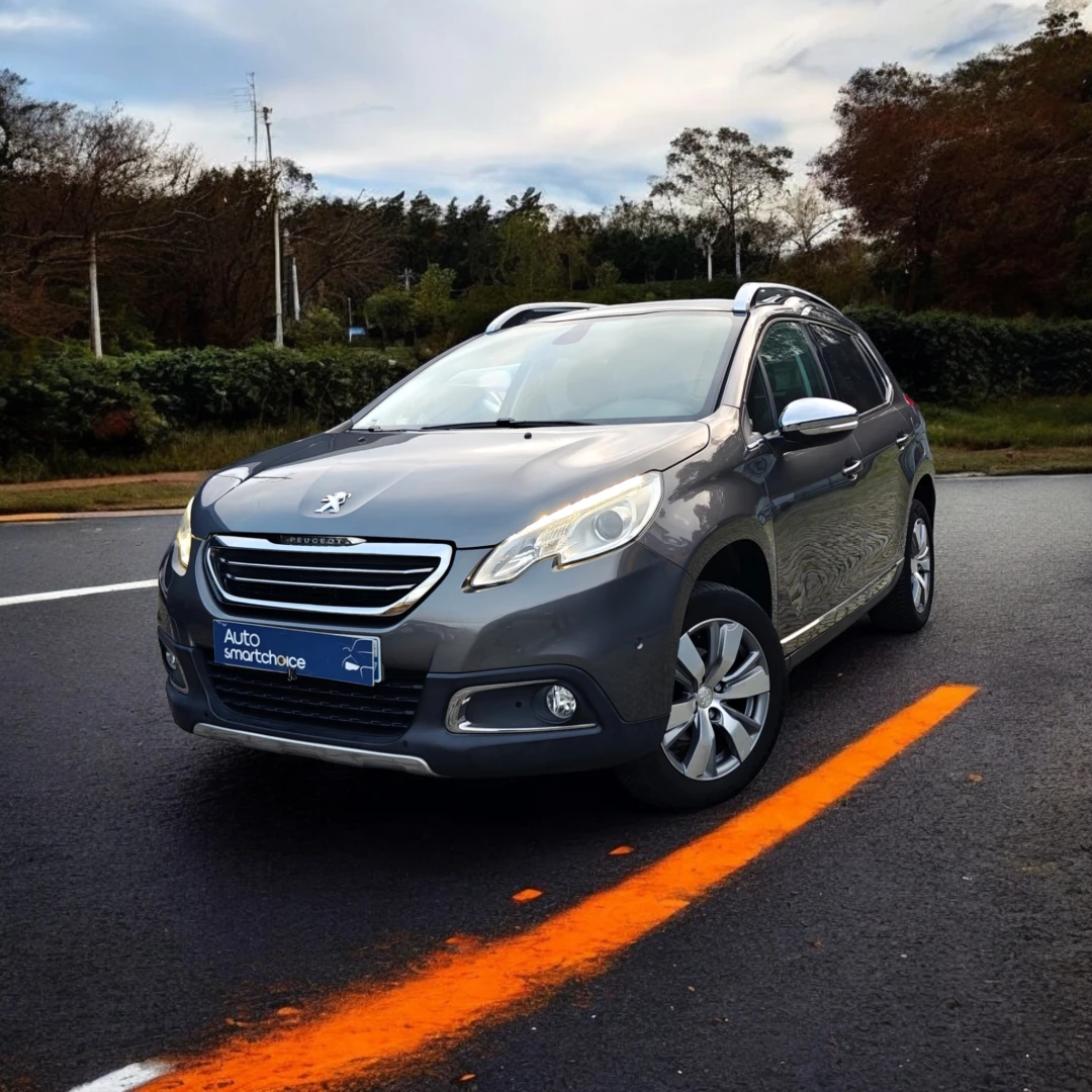 Peugeot 2008 1.2 VTi Allure