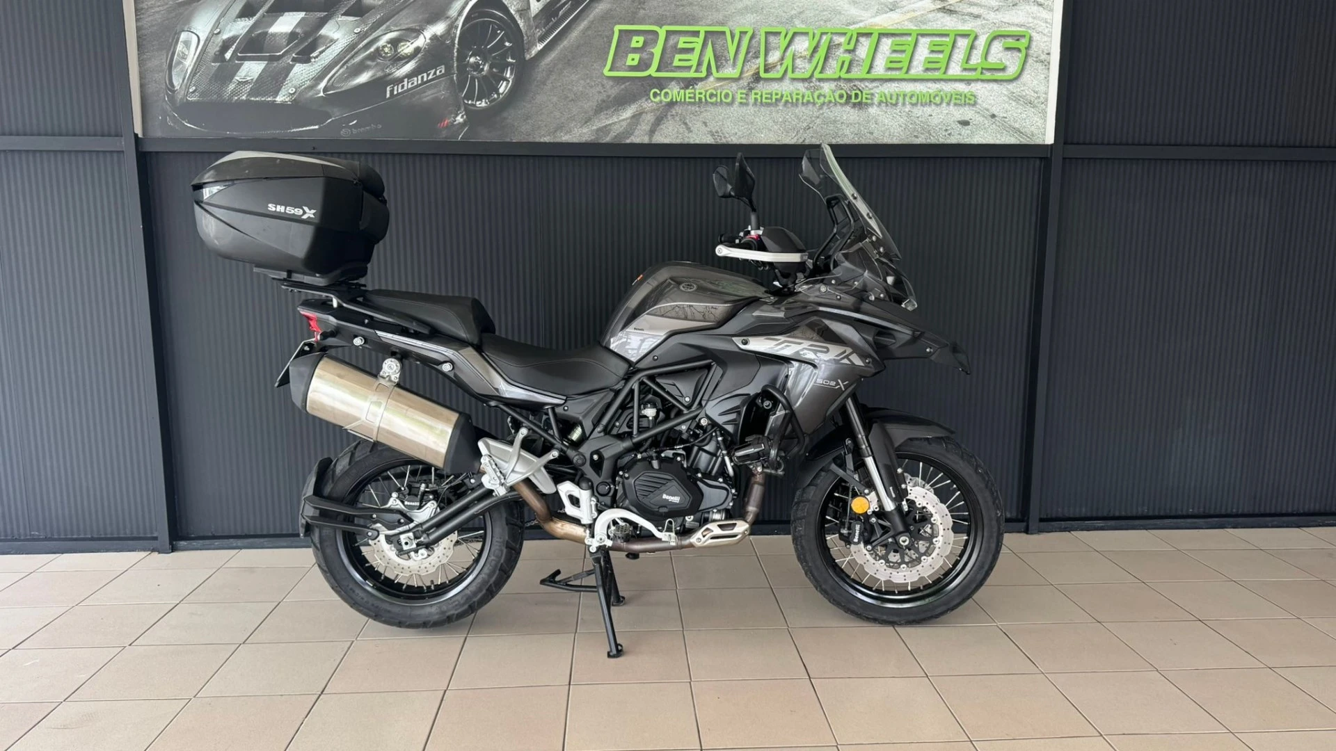 Benelli TRK 502 X