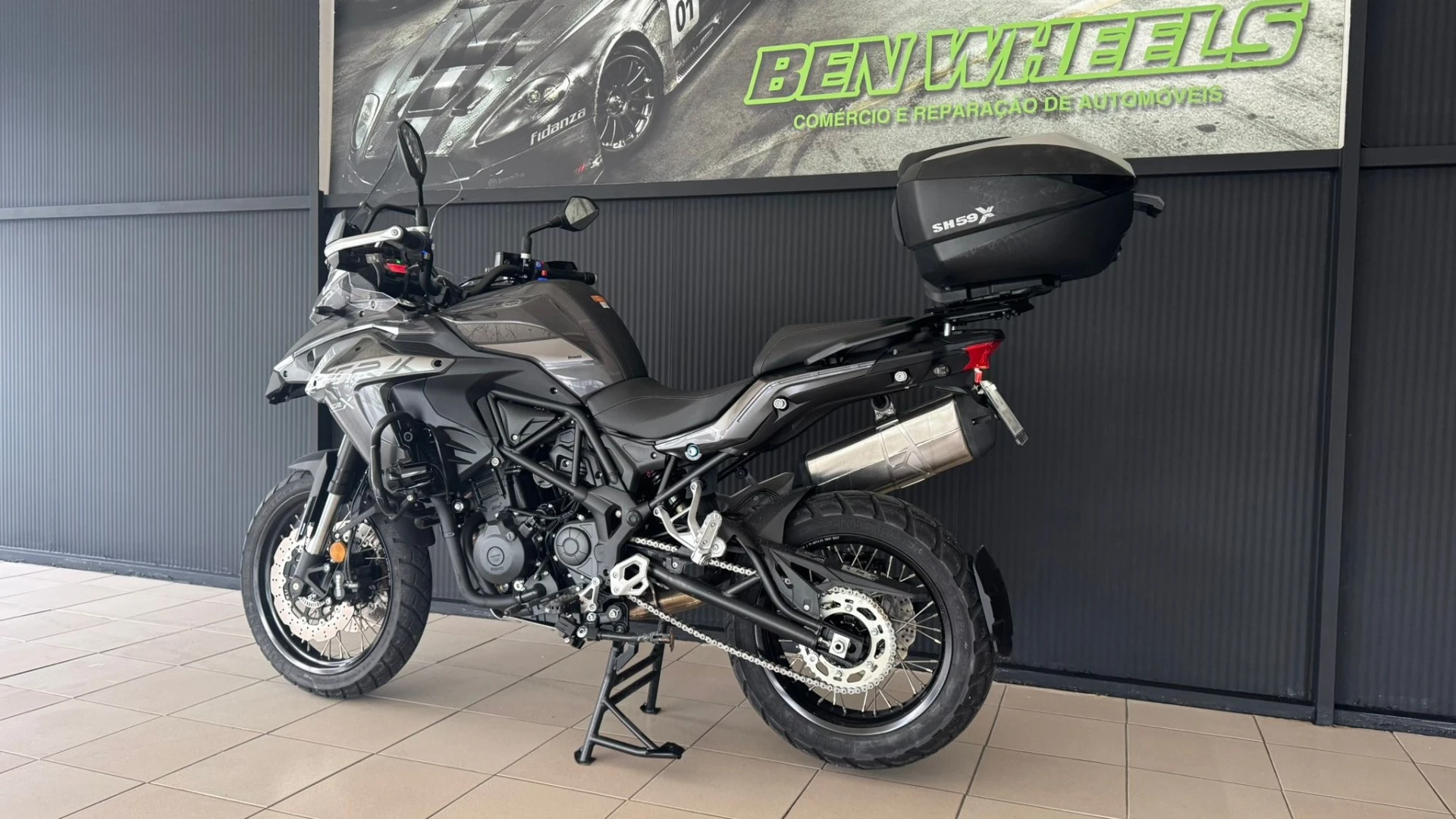 Benelli TRK 502 X