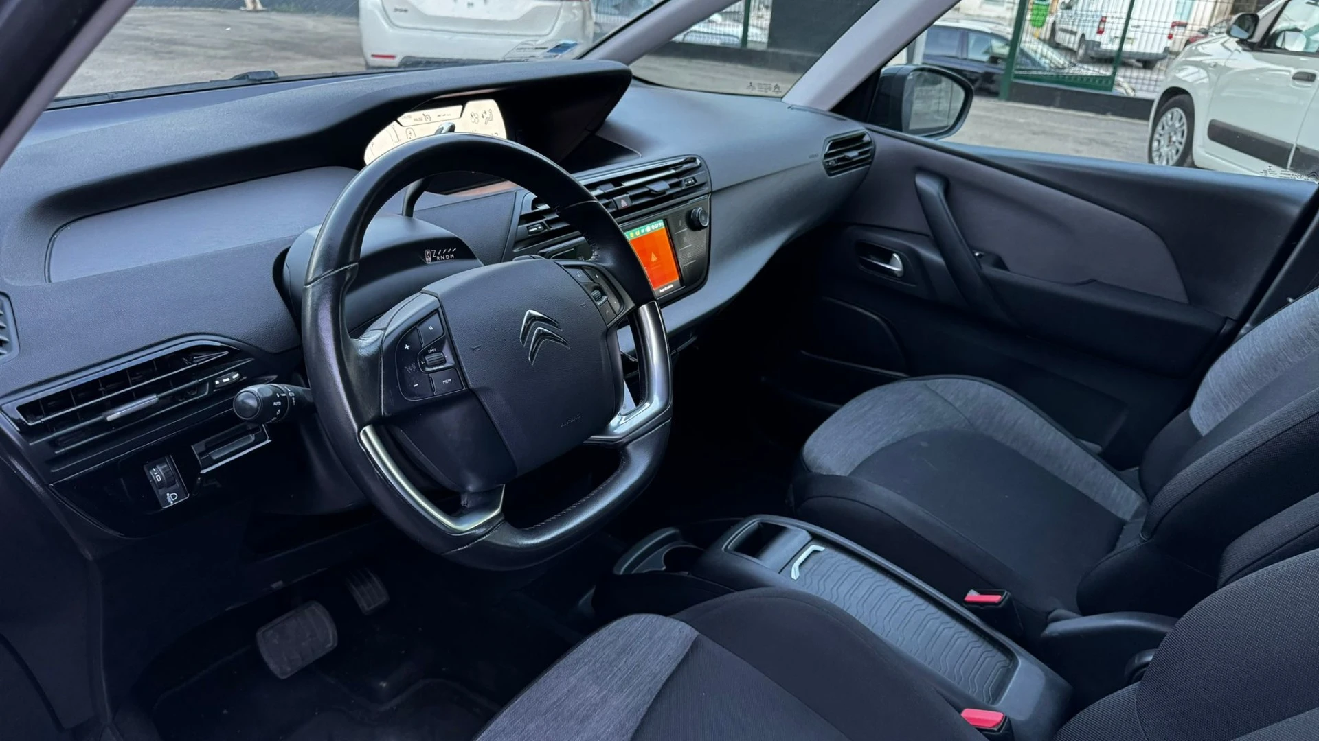 Citroën Grand C4 Spacetourer 1.5 BlueHDi Feel Business EAT8