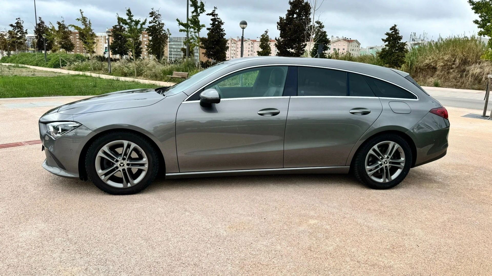 Mercedes-Benz CLA 180 d Shooting Brake Business Solutions Aut.