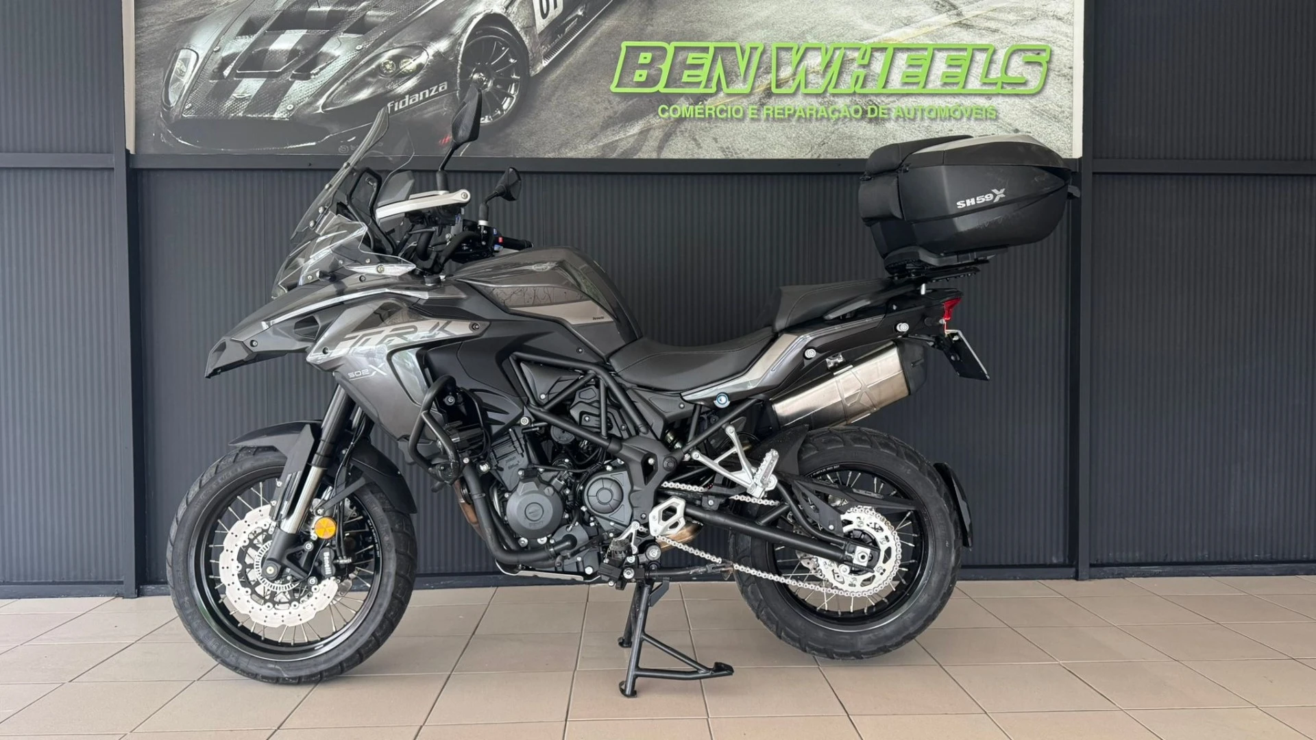 Benelli TRK 502 X