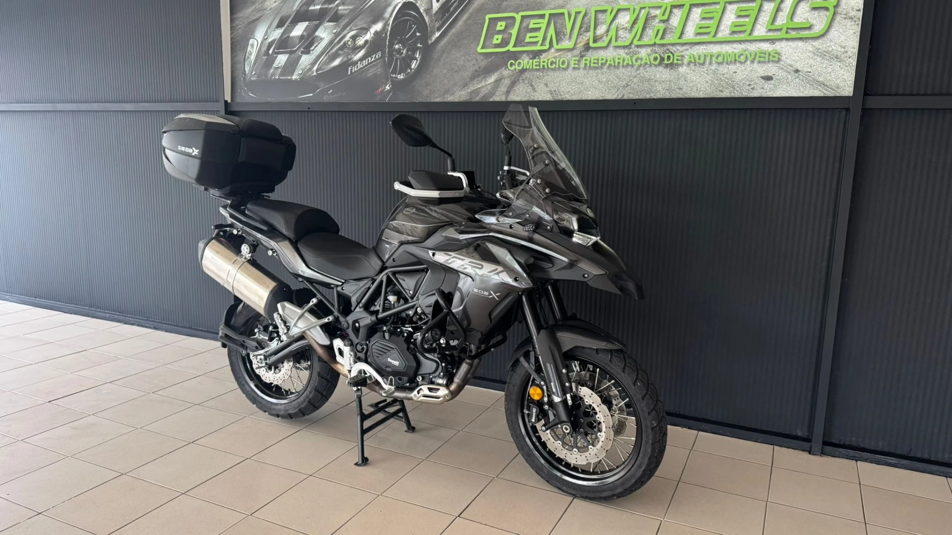 Benelli TRK 502 X