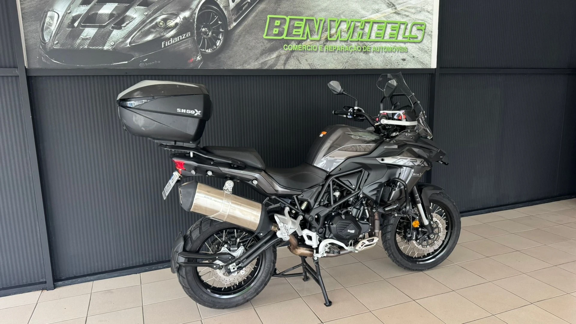 Benelli TRK 502 X
