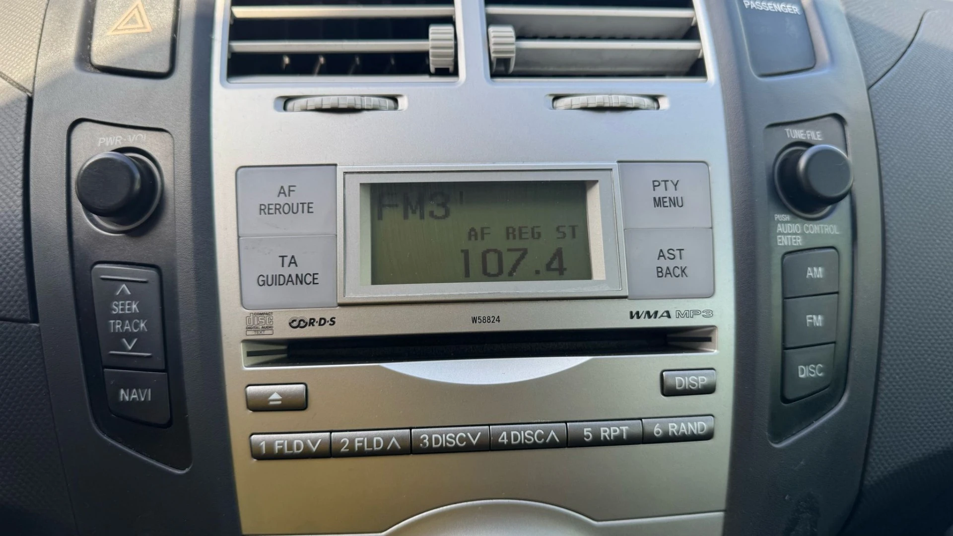 Toyota Yaris 1.0 VVT-i AC