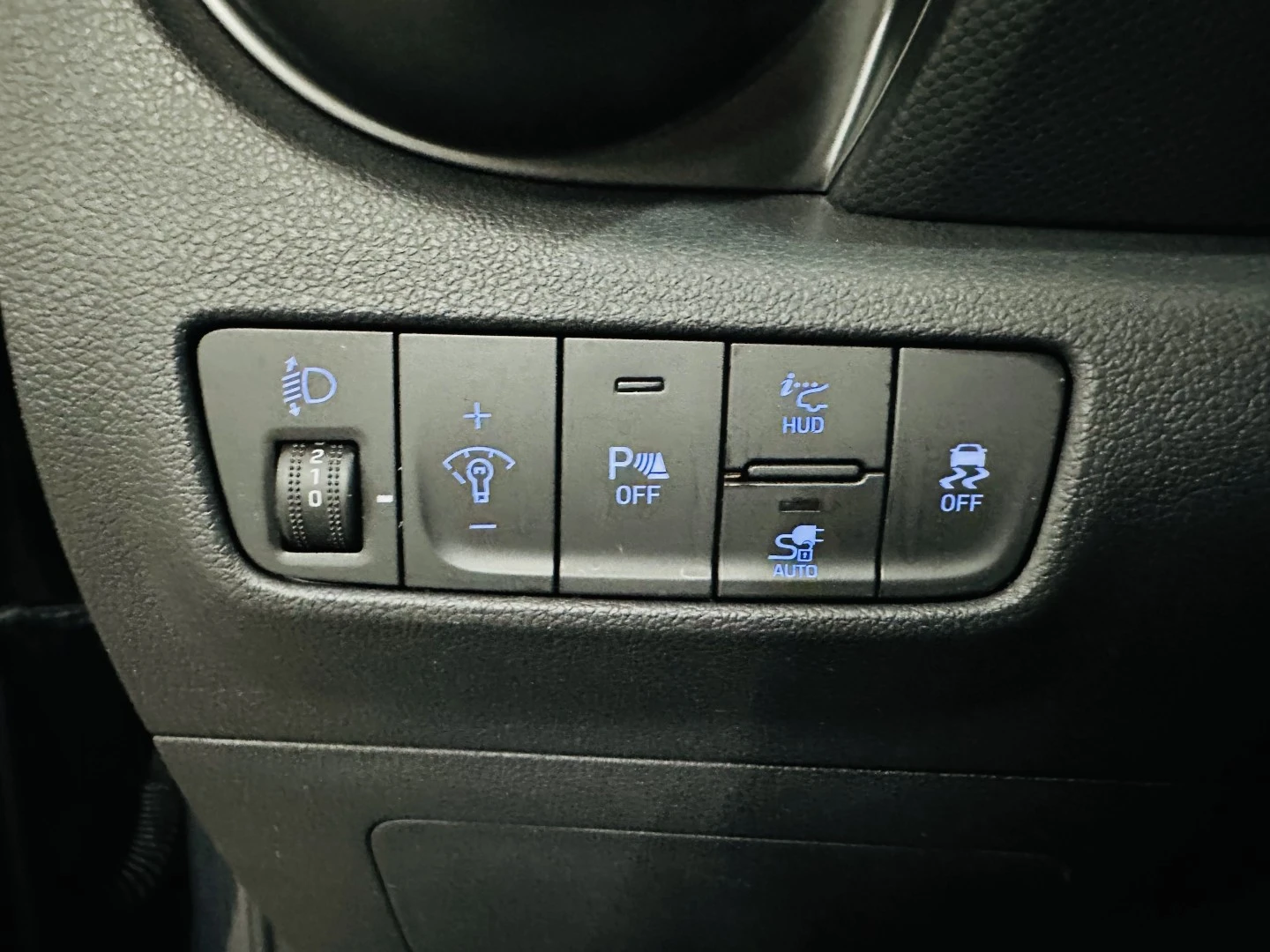 Hyundai Kauai EV 64 kWh Premium+LED