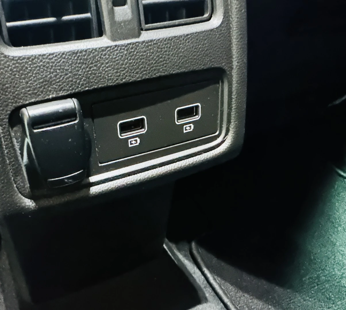 Renault Captur 1.6 E-Tech Plug-In Intens
