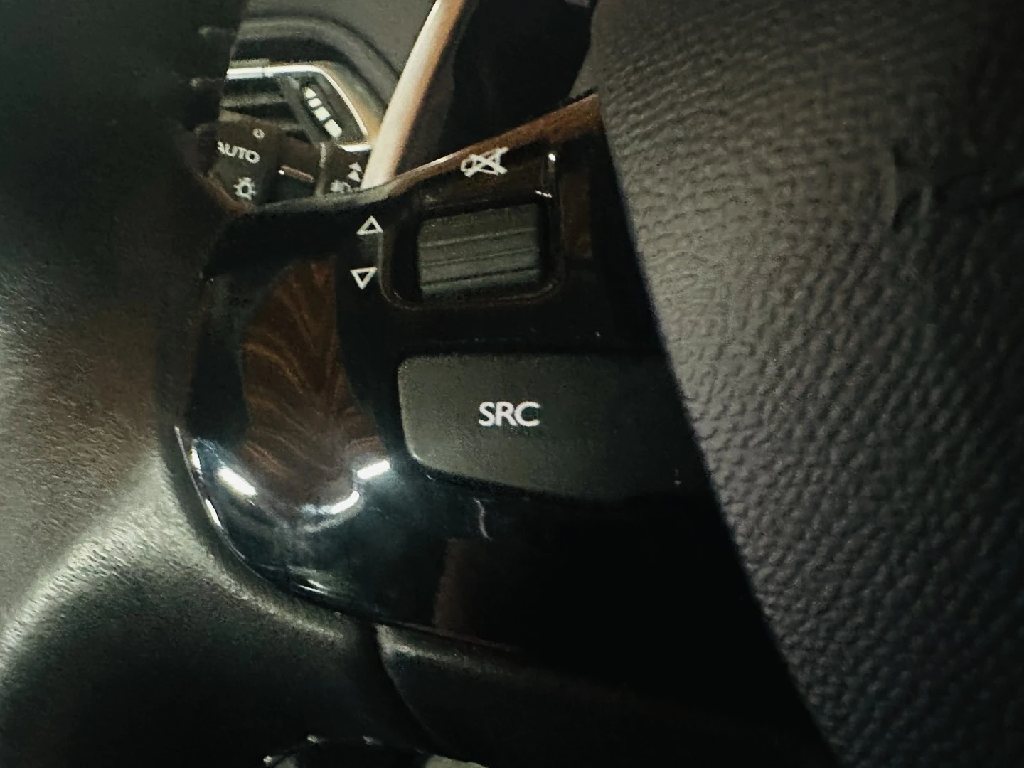 Peugeot 308 1.2 PureTech Allure Full LED EAT8