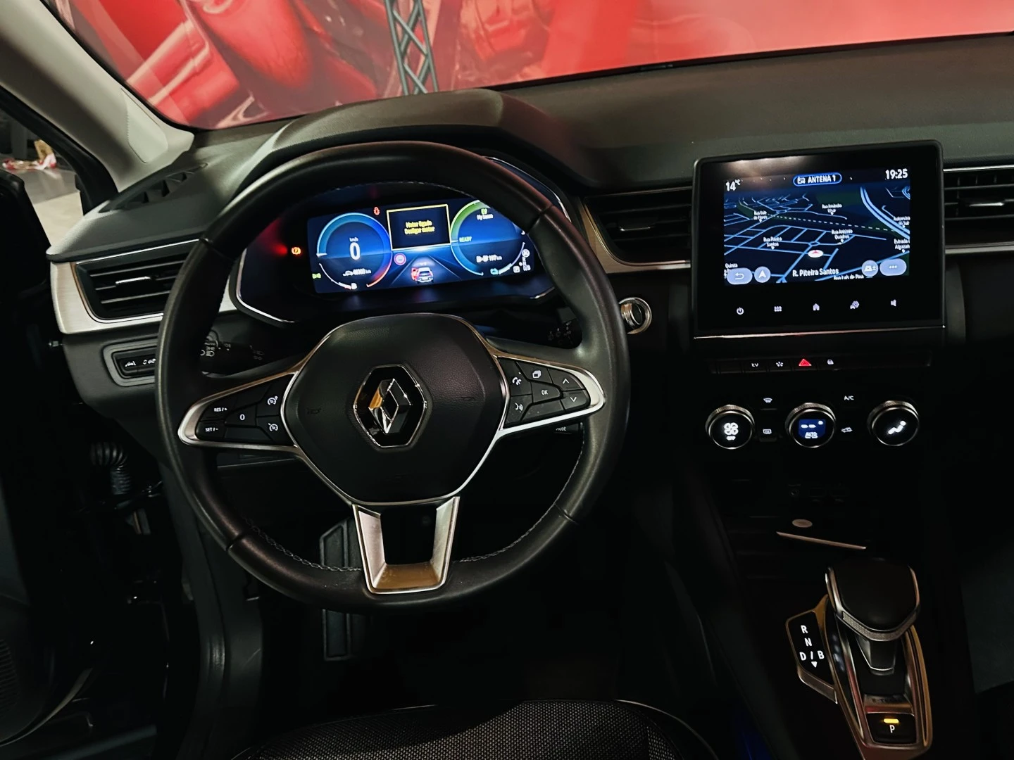 Renault Captur 1.6 E-Tech Plug-In Intens