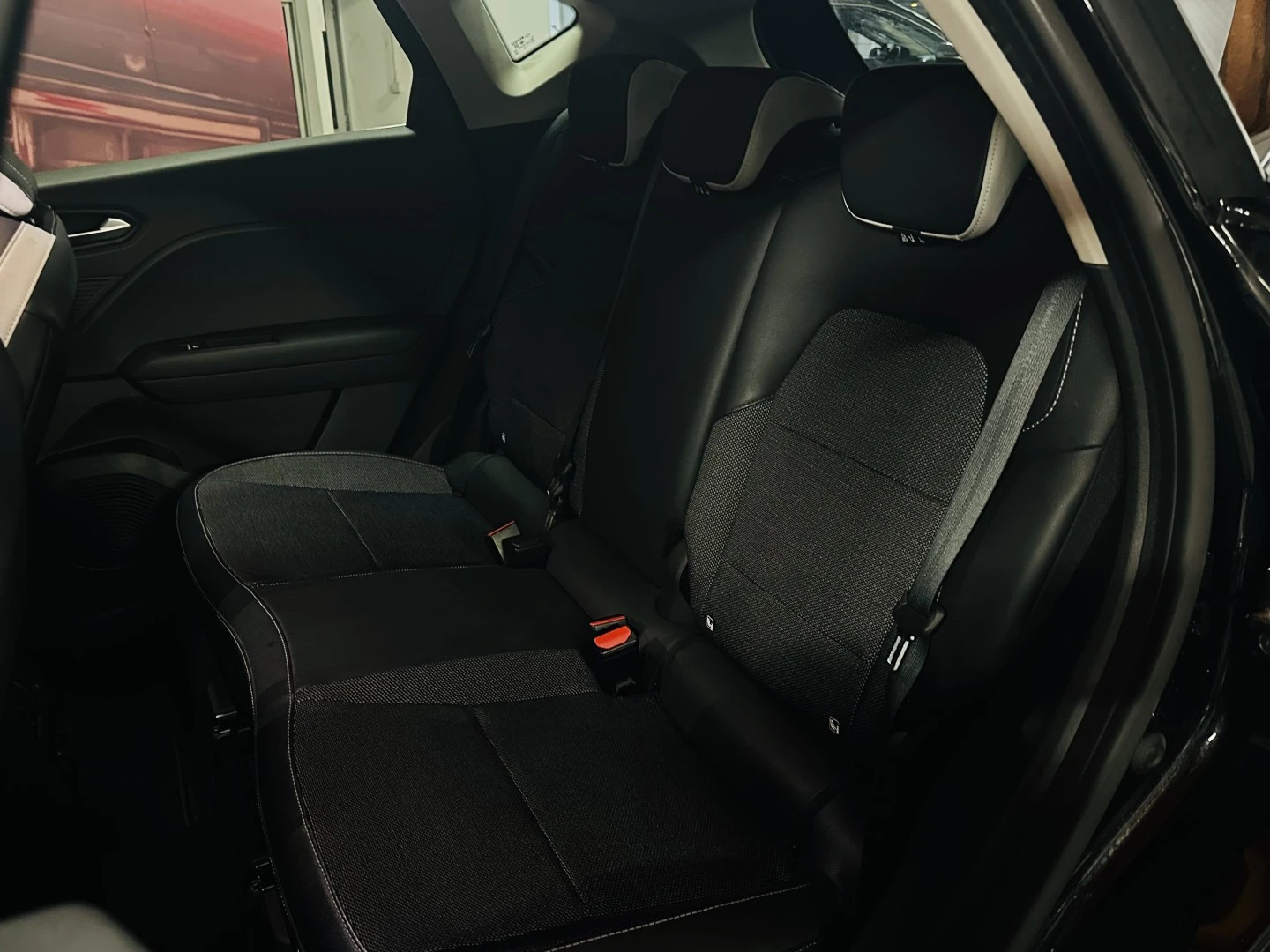 Renault Captur 1.6 E-Tech Plug-In Intens