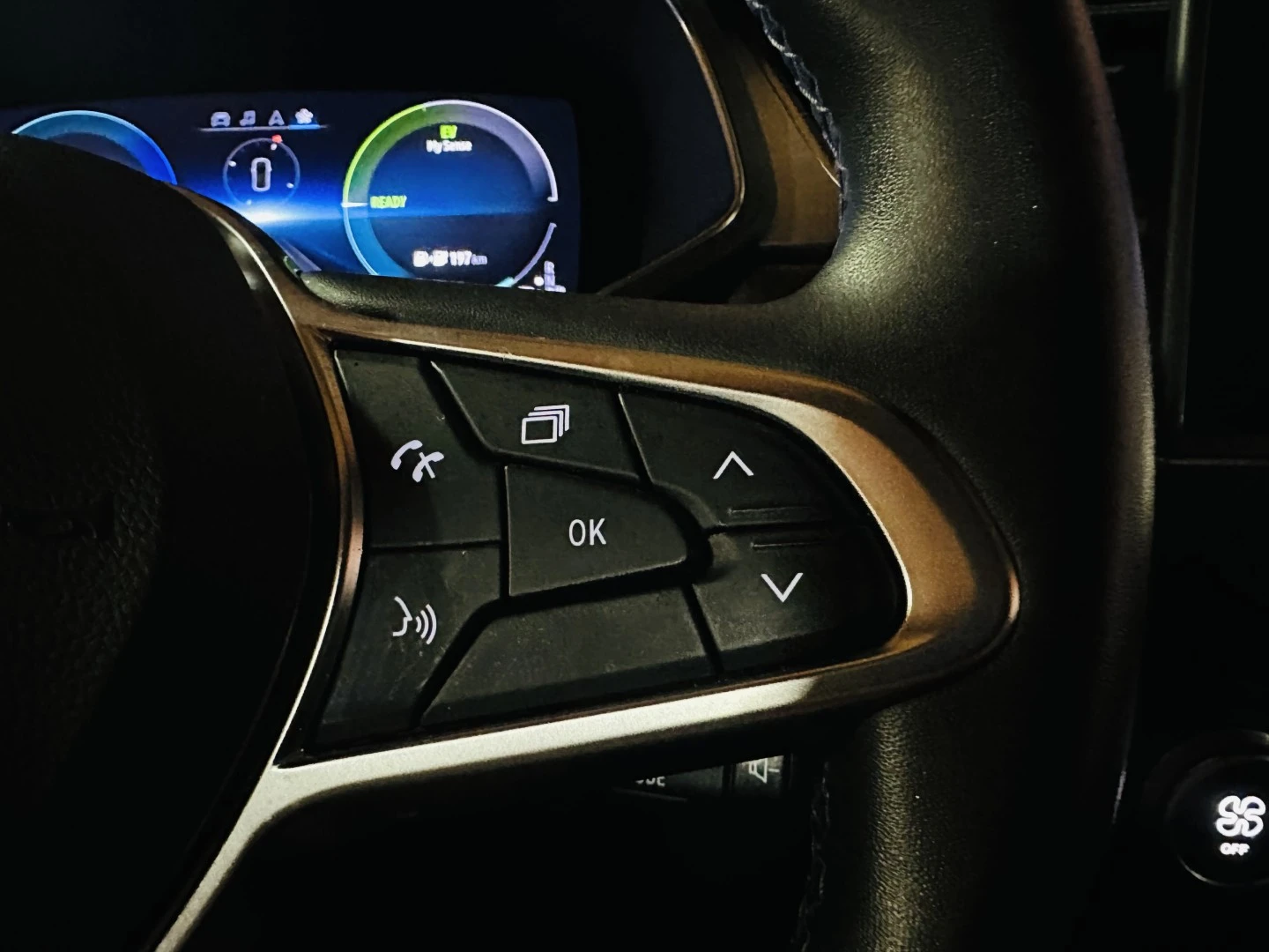 Renault Captur 1.6 E-Tech Plug-In Intens
