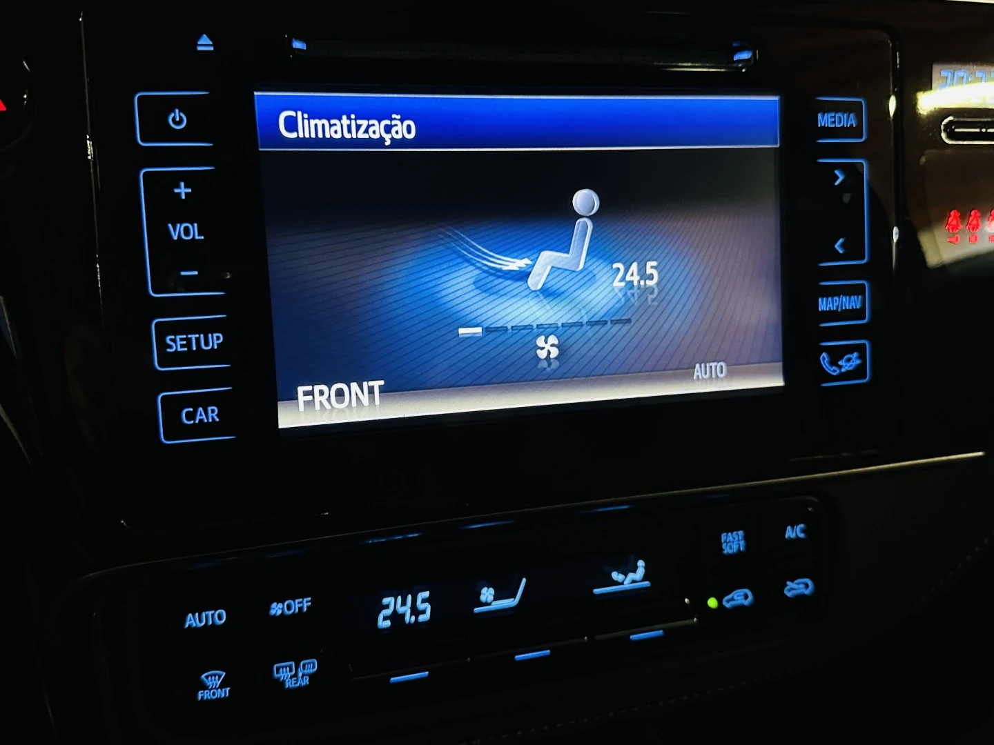 Toyota Auris Touring Sports 1.8 HSD Comfort +P.Sport+Navi
