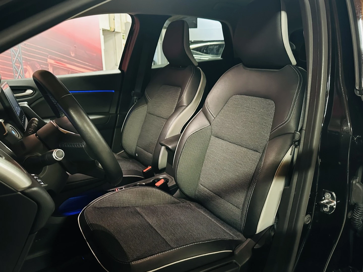 Renault Captur 1.6 E-Tech Plug-In Intens