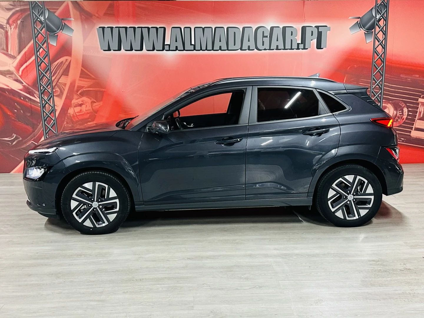Hyundai Kauai EV 64 kWh Premium+LED