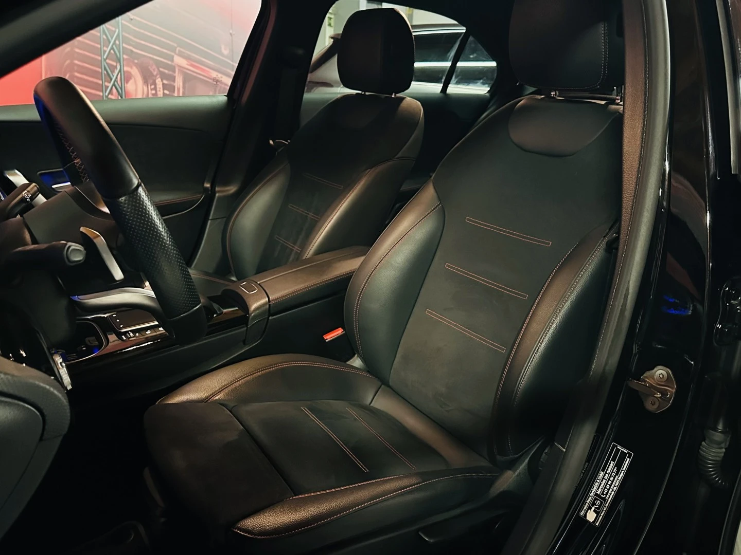 Mercedes-Benz A 250 e AMG Line