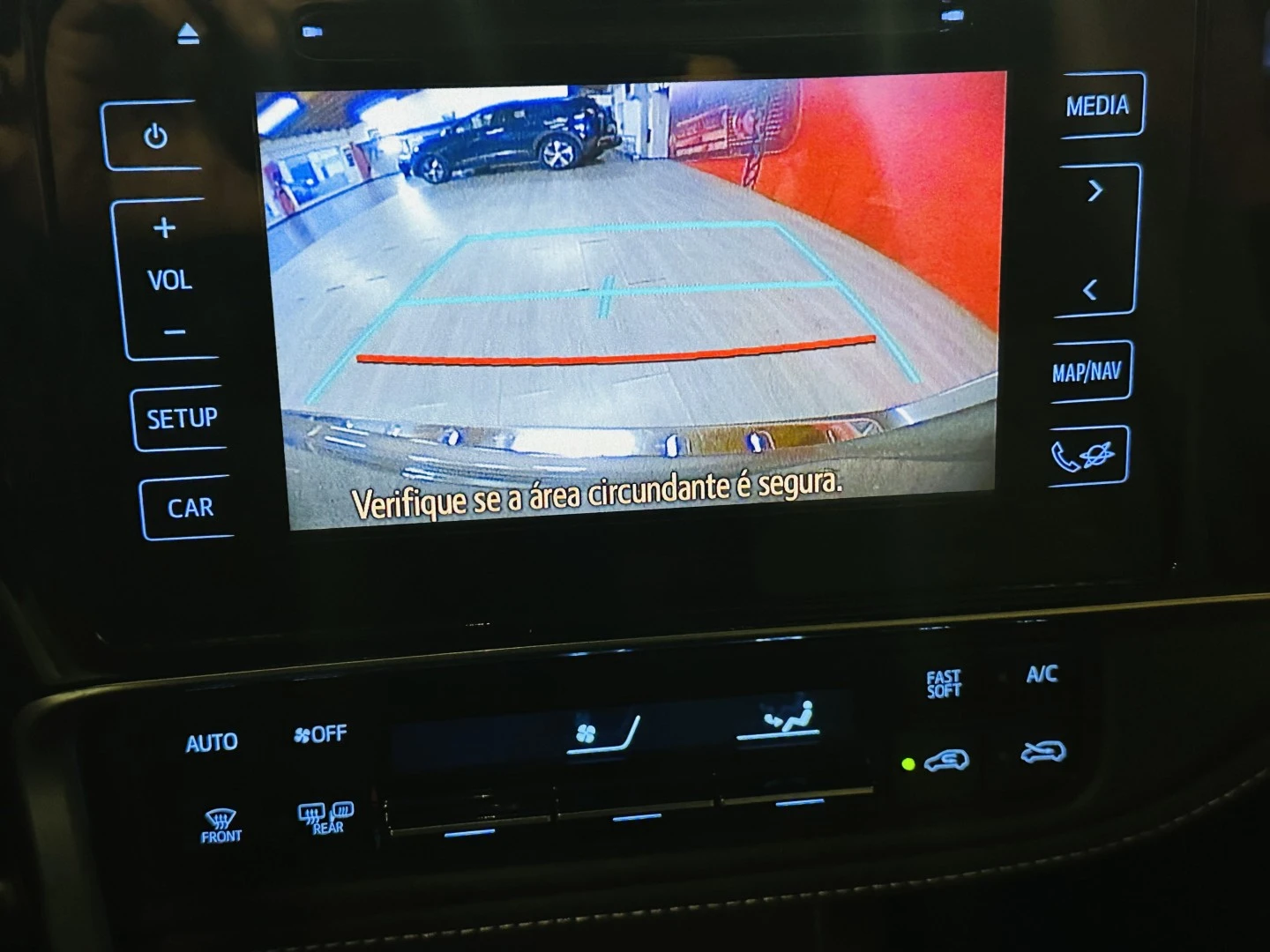 Toyota Auris Touring Sports 1.8 HSD Comfort +P.Sport+Navi