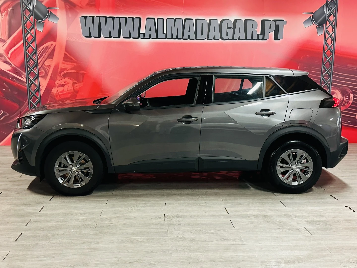 Peugeot 2008 1.2 PureTech Active Pack EAT8