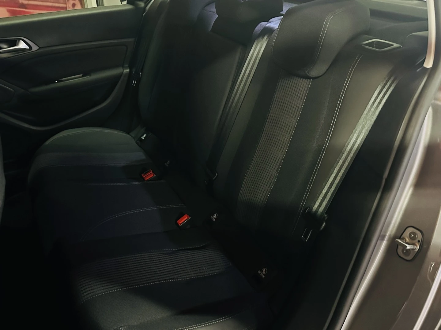Peugeot 308 1.2 PureTech Allure Full LED EAT8