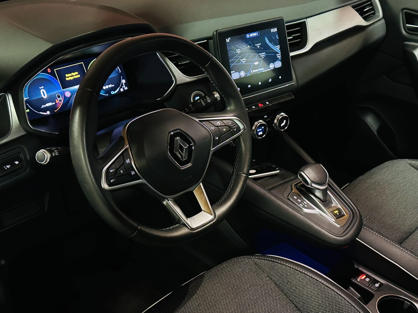 Renault Captur 1.6 E-Tech Plug-In Intens