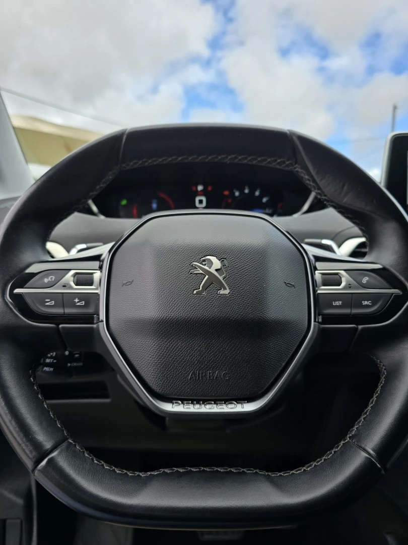 Peugeot 3008 1.2 PureTech Allure EAT8