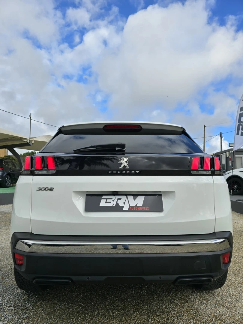 Peugeot 3008 1.2 PureTech Allure EAT8