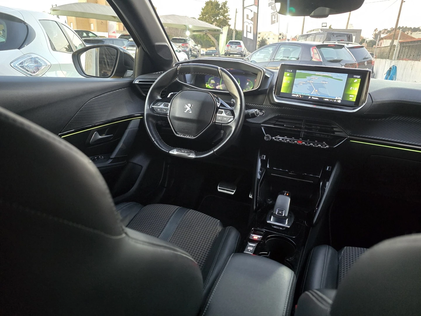 Peugeot 208 1.2 PureTech GT Line EAT8