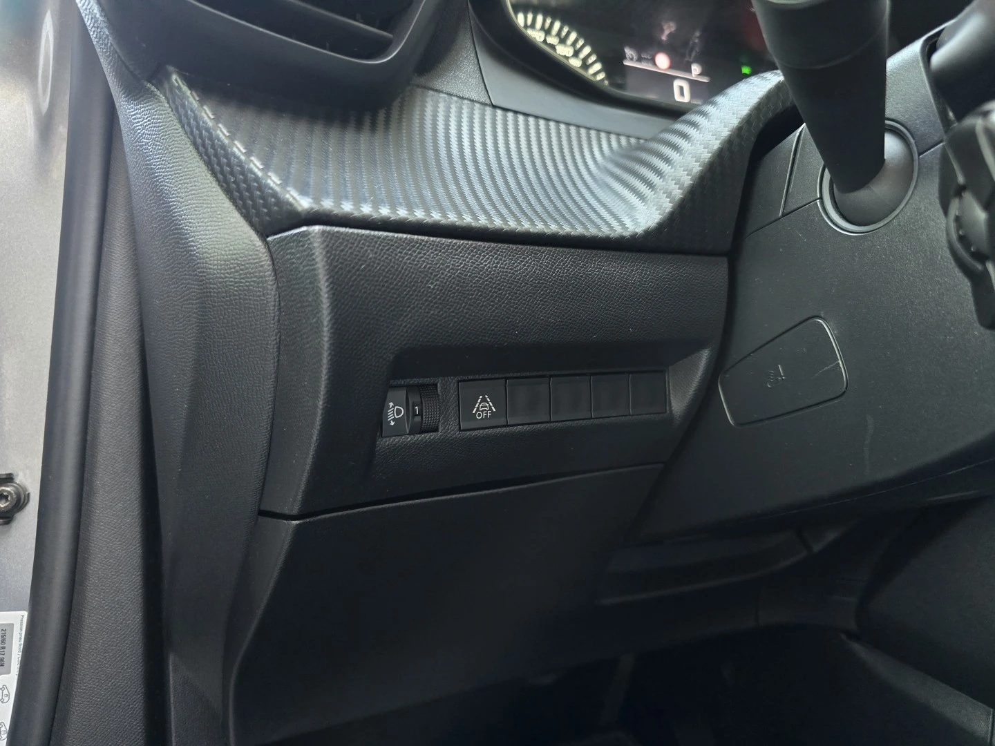 Peugeot 2008 1.2 PureTech Allure EAT8