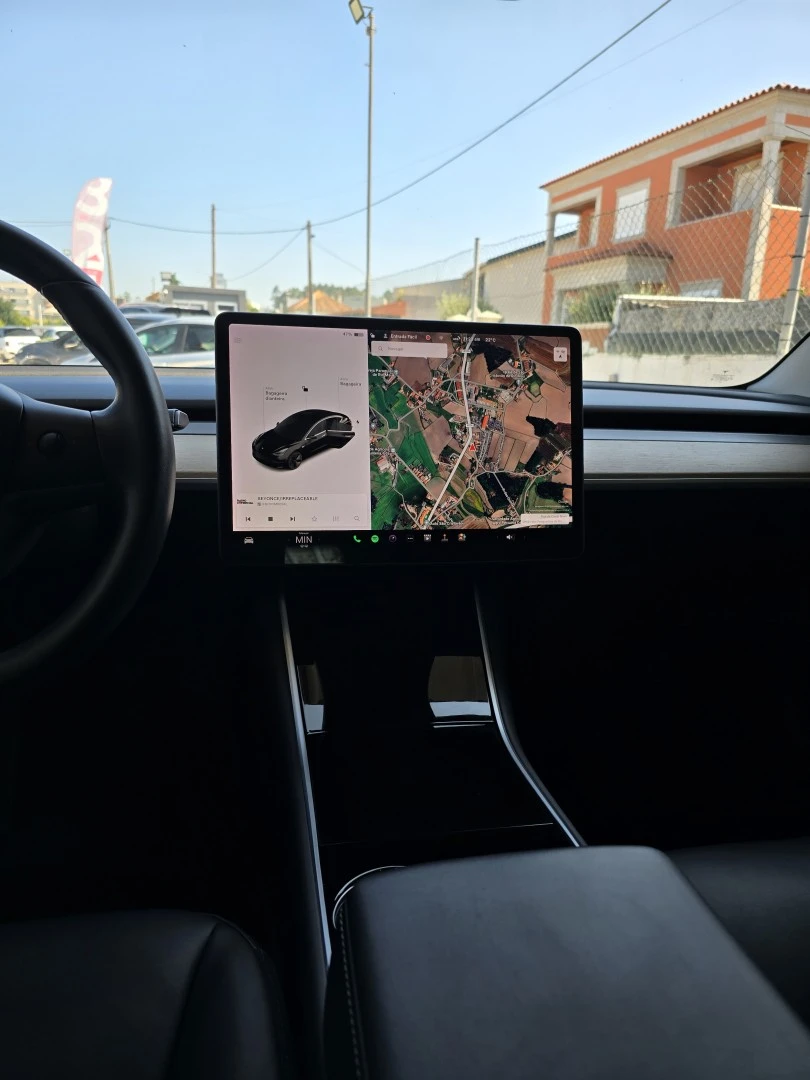 Tesla Model 3 Long-Range Dual Motor AWD
