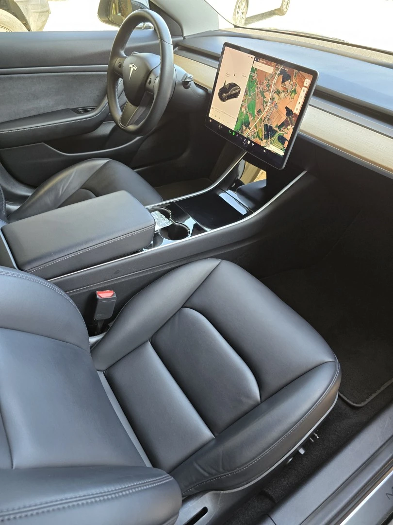 Tesla Model 3 Long-Range Dual Motor AWD