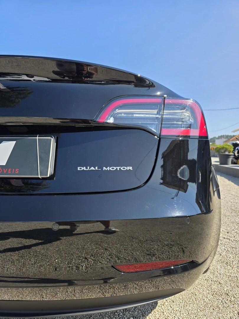 Tesla Model 3 Long-Range Dual Motor AWD