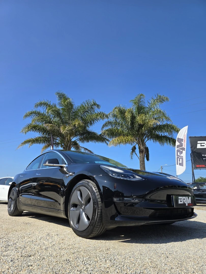 Tesla Model 3 Long-Range Dual Motor AWD