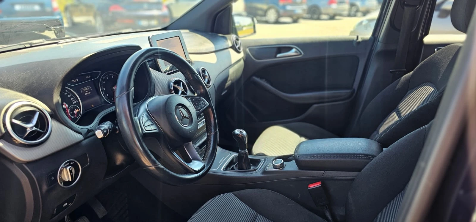 Mercedes-Benz B 180 BlueEFFICIENCY Edition Style