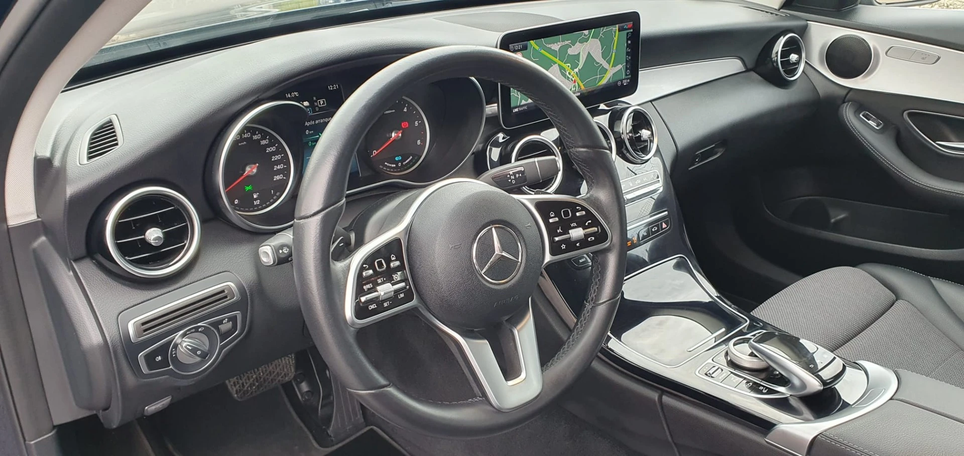 Mercedes-Benz C 300 BlueTEC Hybrid
