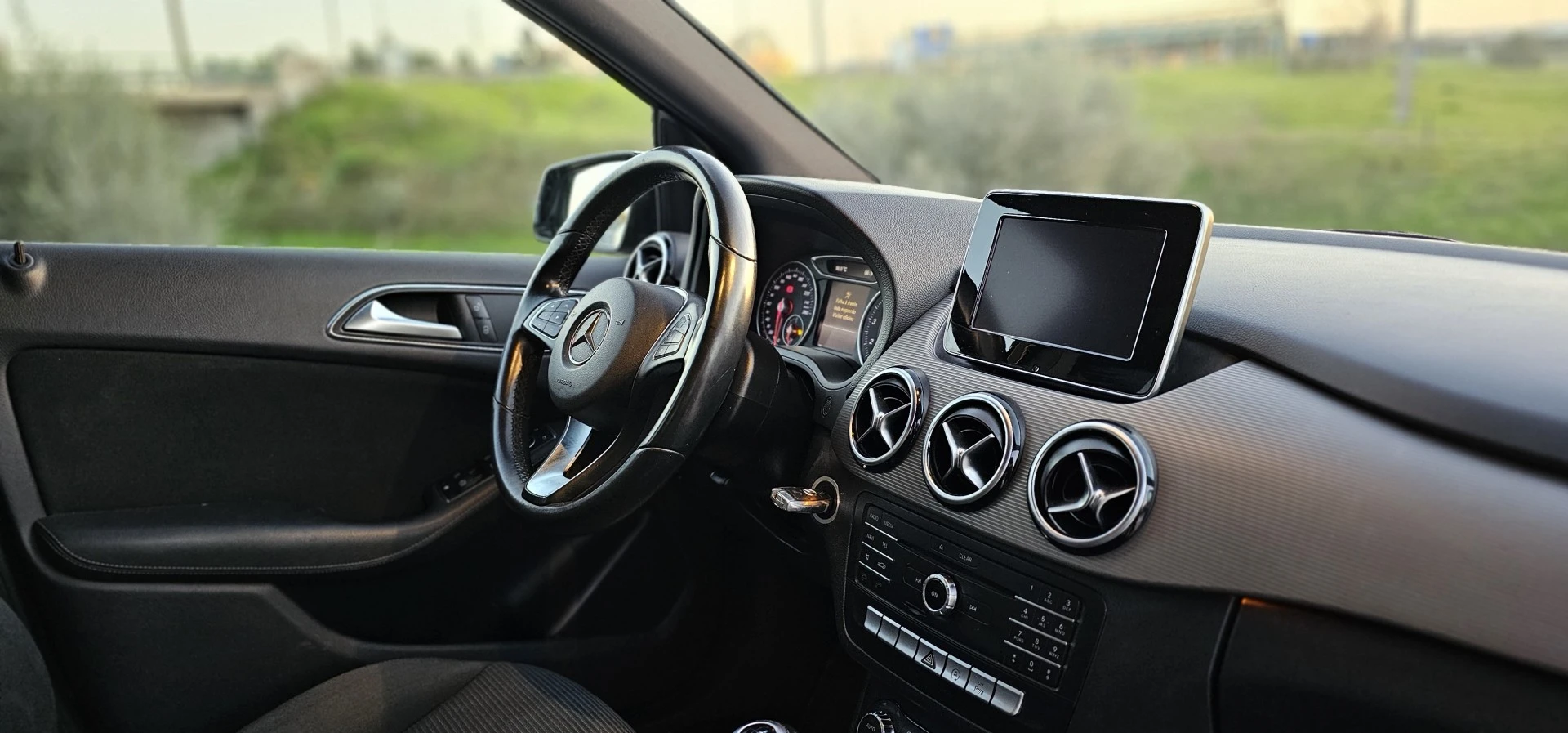Mercedes-Benz B 180 BlueEFFICIENCY Edition Style