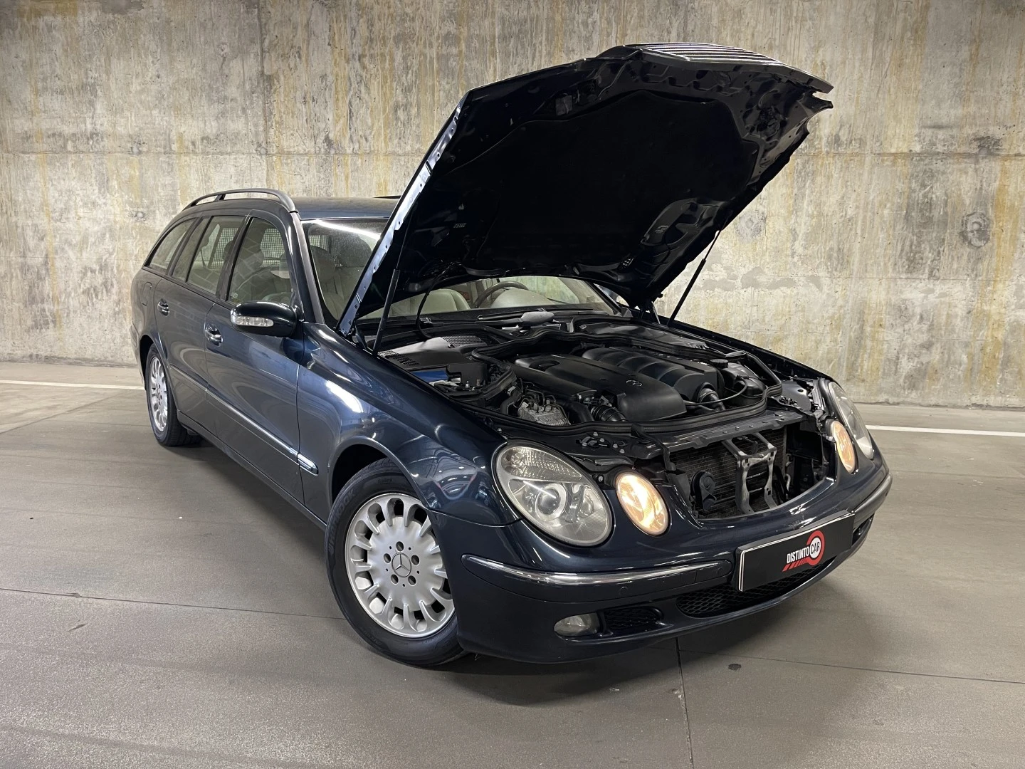 Mercedes-Benz E 220 CDI Avantgarde BE Auto.