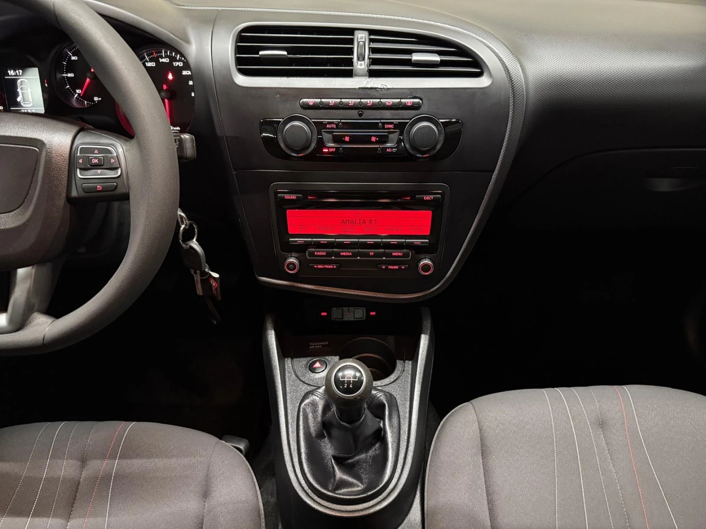 SEAT Leon 1.6 TDI Reference