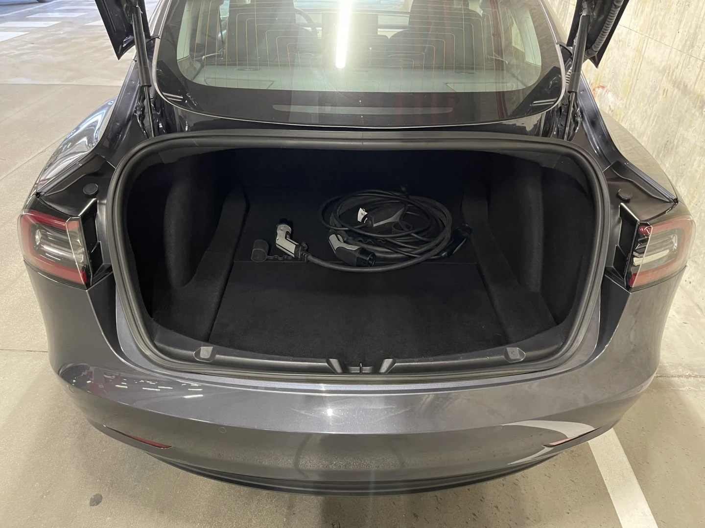 Tesla Model 3 Long-Range Dual Motor AWD