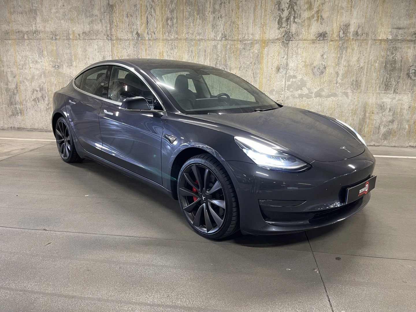 Tesla Model 3 Long-Range Dual Motor AWD