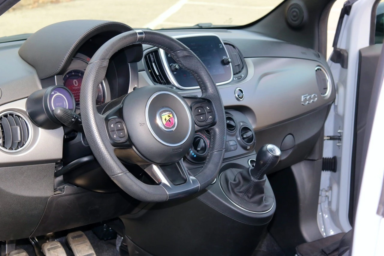 Abarth 595 1.4 T-Jet Competizione