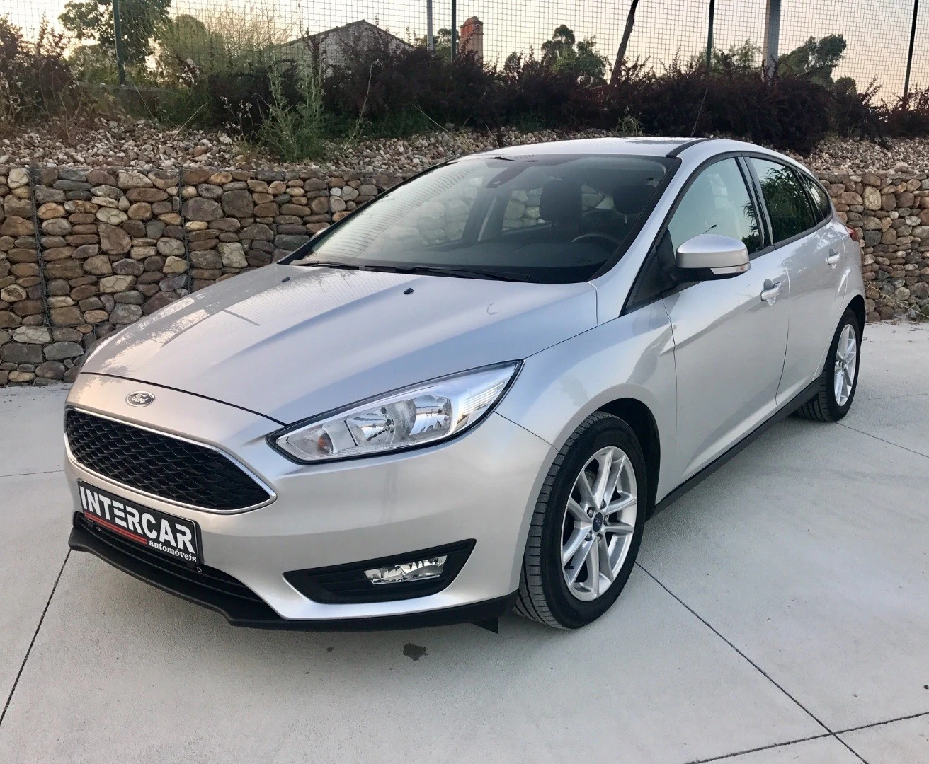 Ford Focus TDCI - 120 Cv.  - Ano: 2015