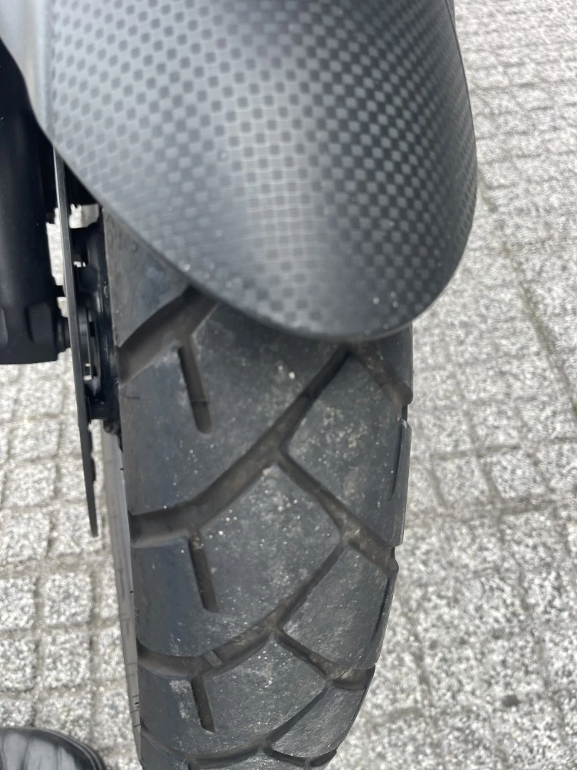 Suzuki DL  V-STRON 650