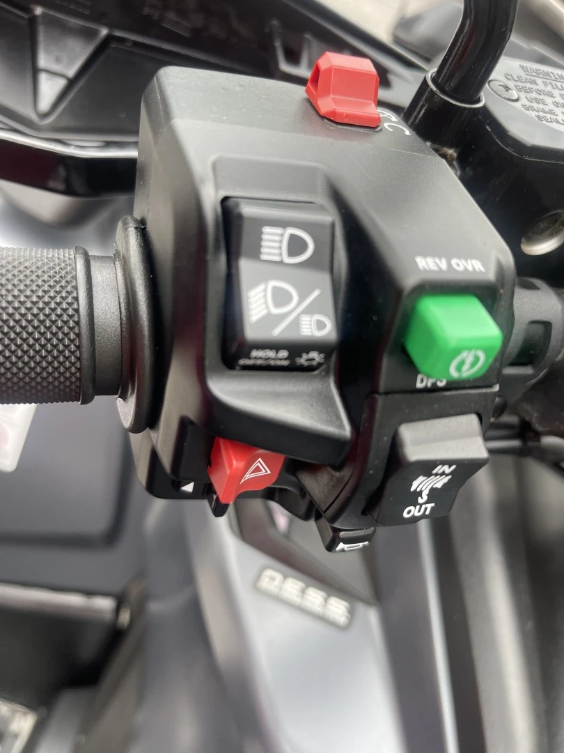 Bombardier Outlander  650 XT-P