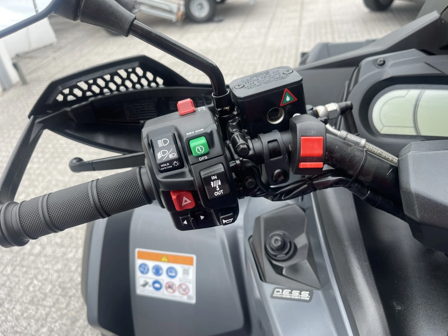 Bombardier Outlander  650 XT-P