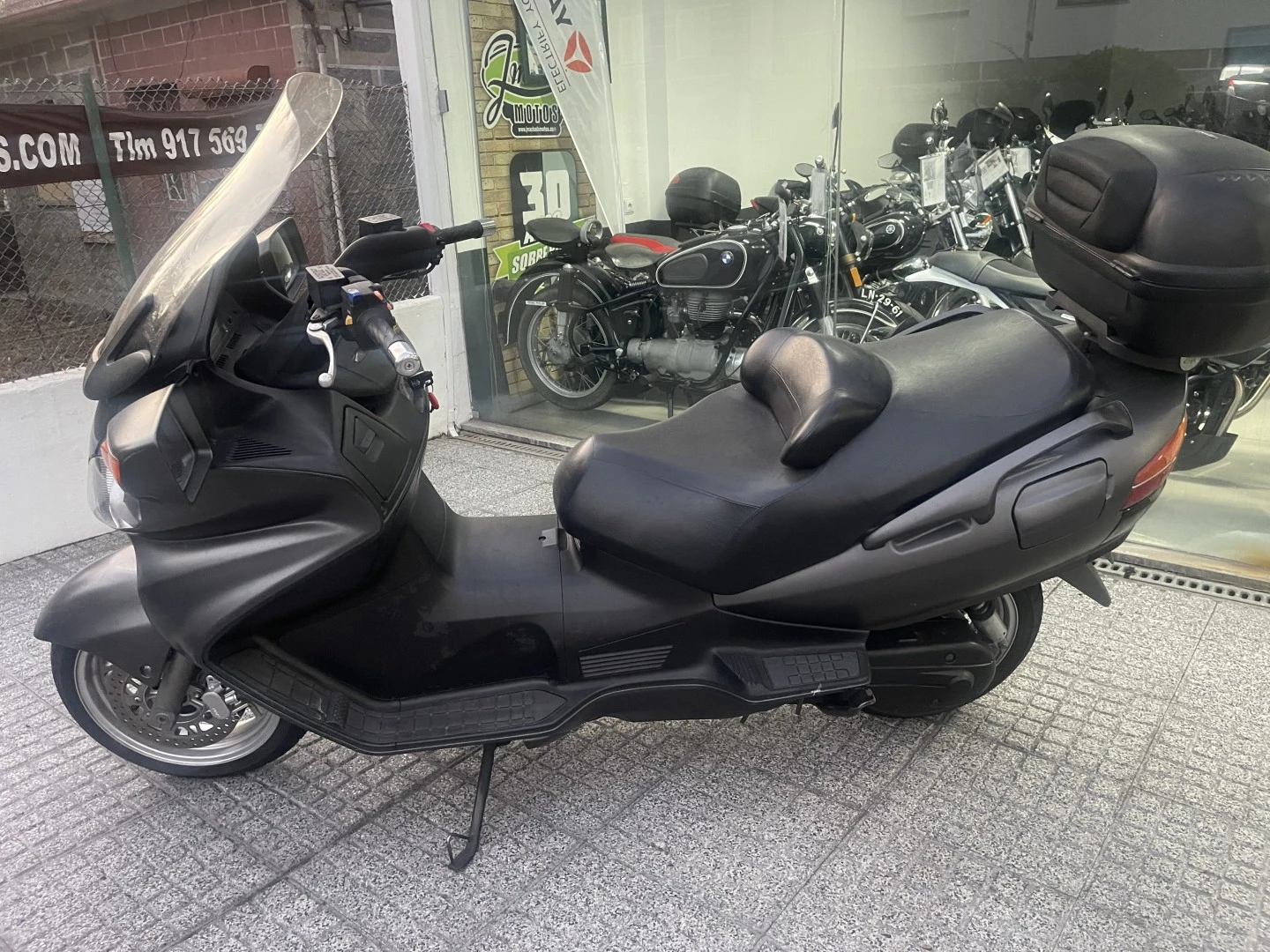 Suzuki Burgman  EXECUTIVE