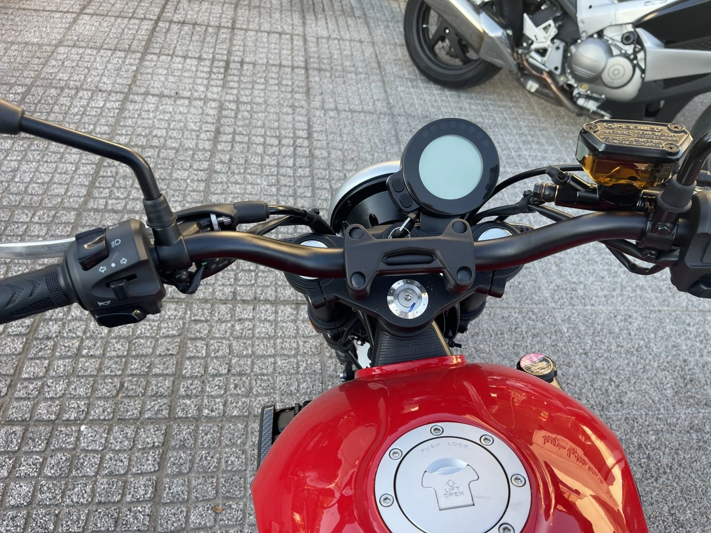 Hanway Furious 125