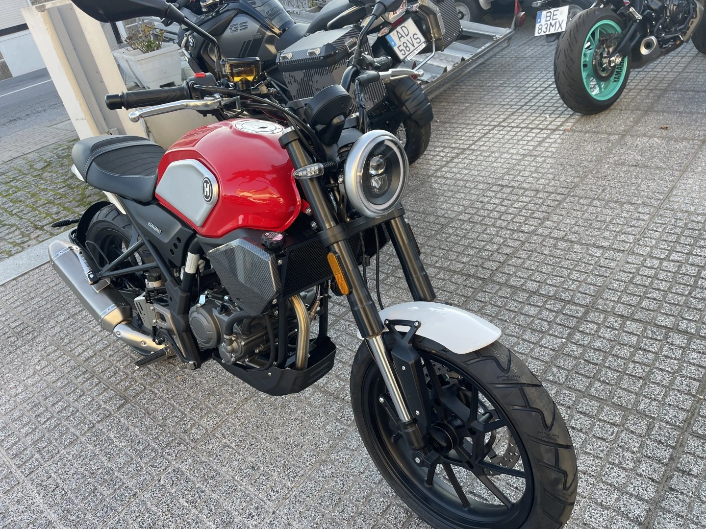 Hanway Furious 125