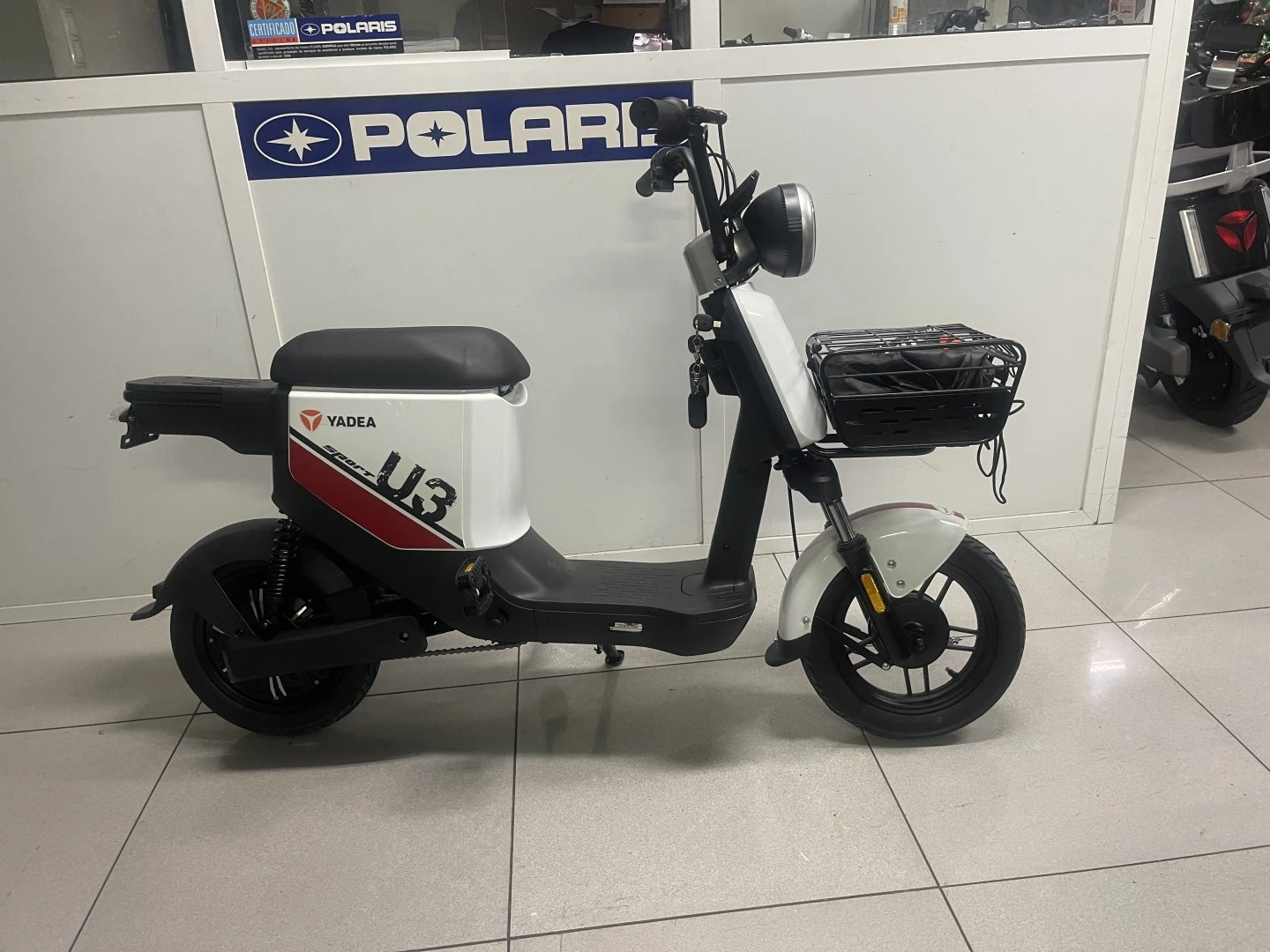 Yadea C1S eletrica