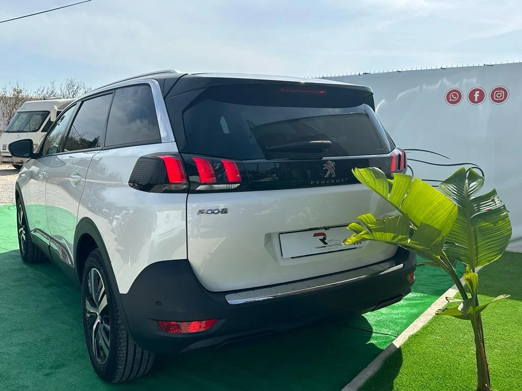 Peugeot 5008 1.5 BlueHDi Allure EAT8