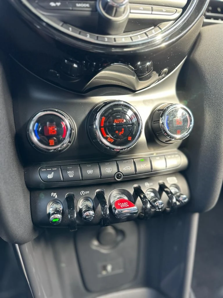 MINI Cooper Standard